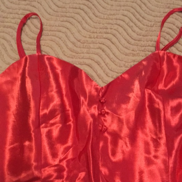 Victoria,s Secret short nightgown dark pink NWOT - Picture 3 of 6